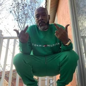 Meet your Posher, Patrick